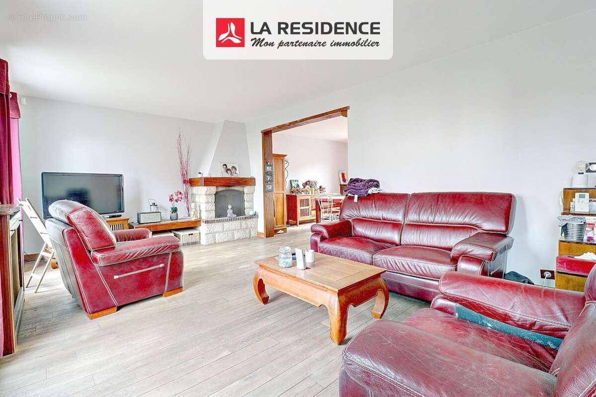 Maison à VERNEUIL-SUR-SEINE