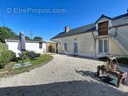 Maison à THOUARCE