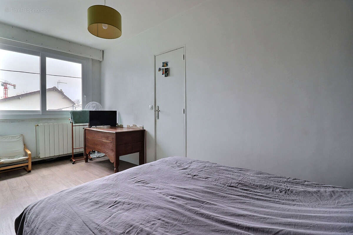 Appartement à COLOMBES