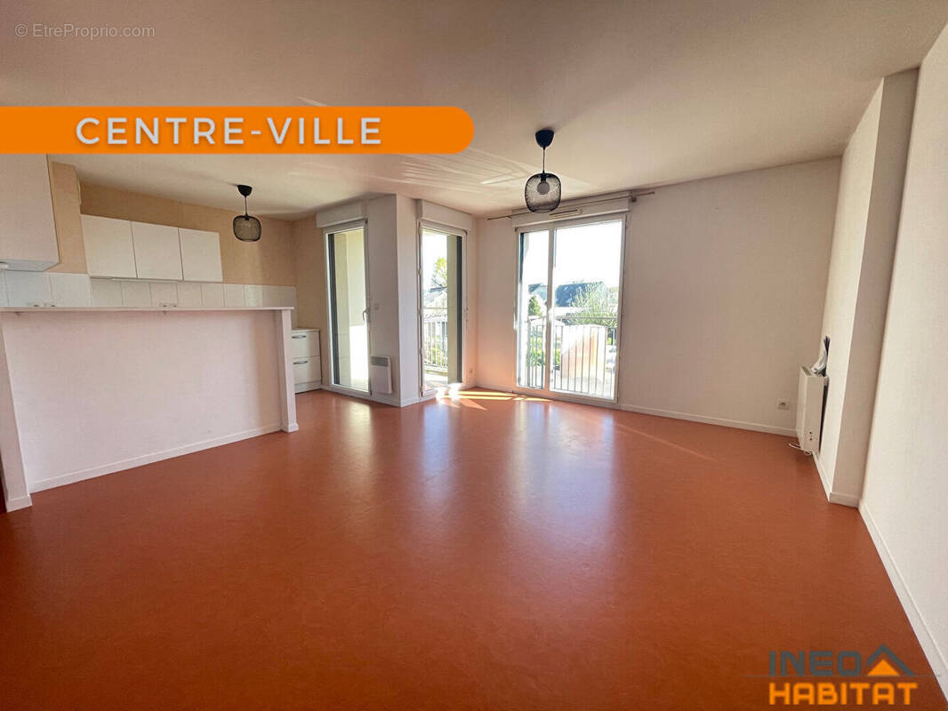 Appartement à LA MEZIERE