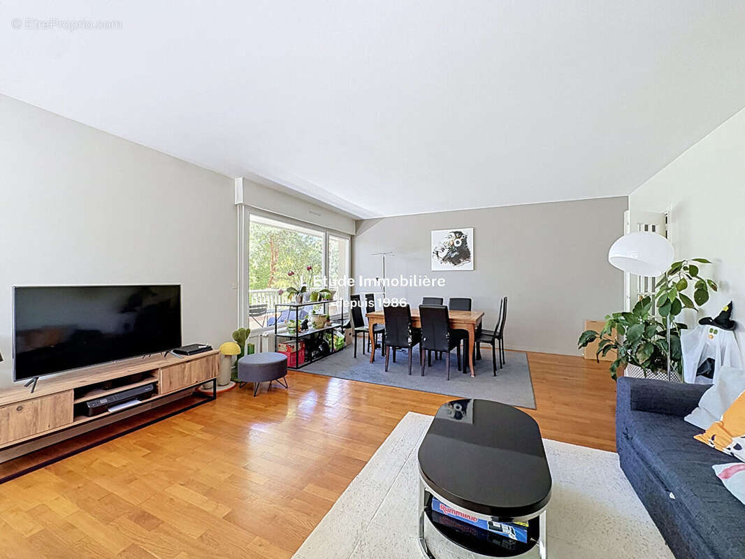 Appartement à CALUIRE-ET-CUIRE