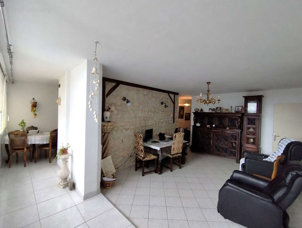 Appartement à SAINT-PIERRE-DES-CORPS