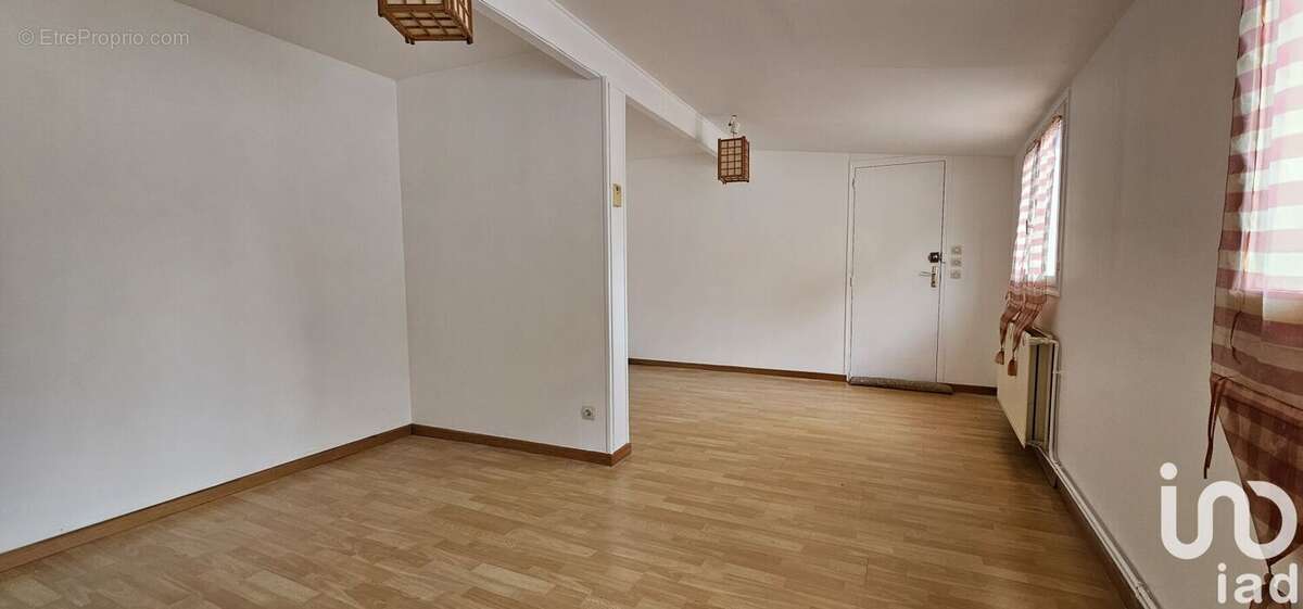 Photo 5 - Maison à VILLERS-COTTERETS