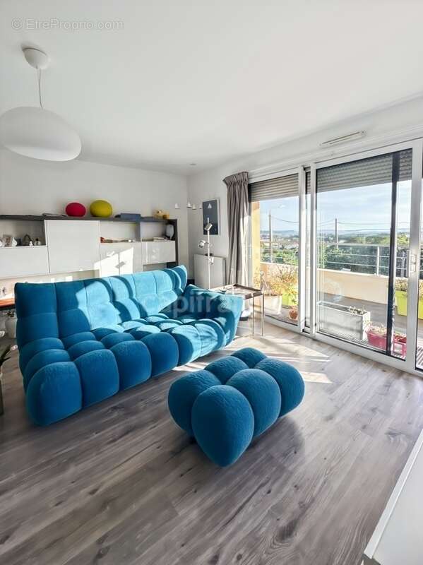 Appartement à LE RELECQ-KERHUON
