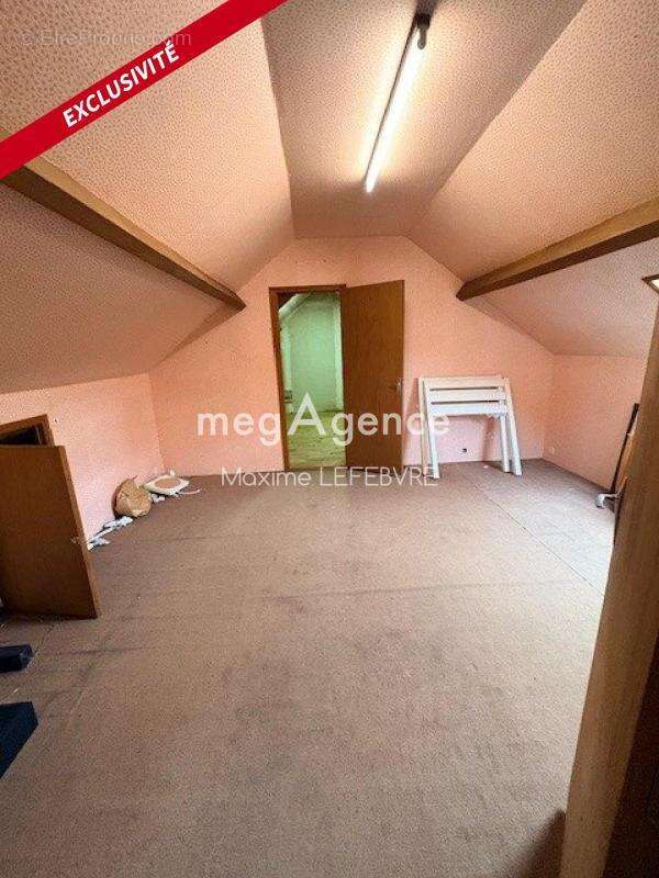 Maison à BERNAVILLE