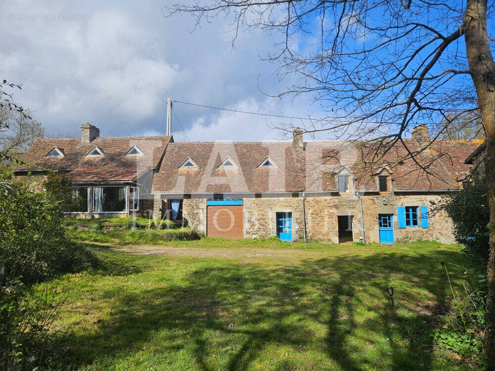 Maison à SAINT-PIERRE-DES-NIDS