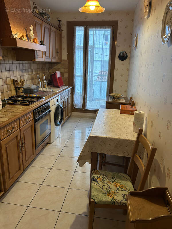 Appartement à MARSEILLE-8E