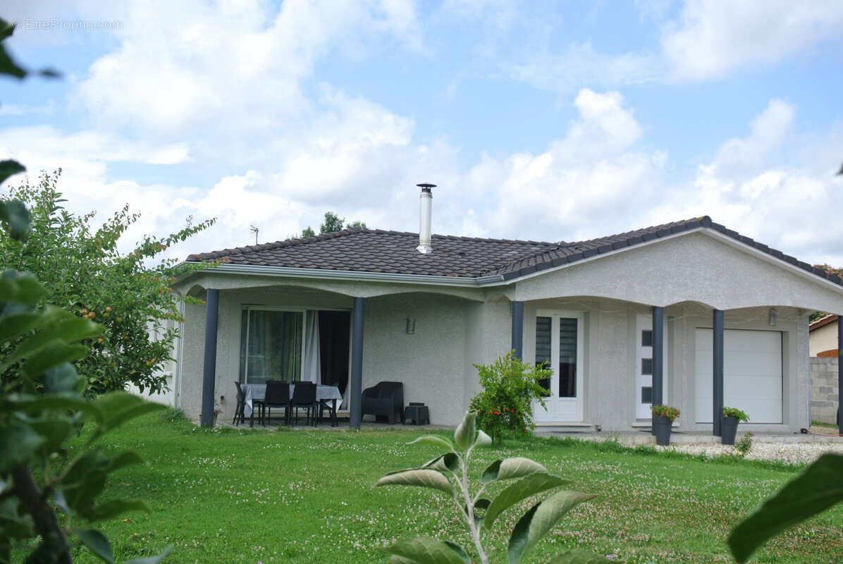 Maison à SAINTE-BAZEILLE
