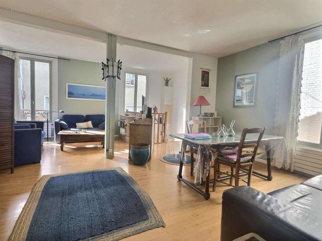 Maison à SAINT-MAUR-DES-FOSSES