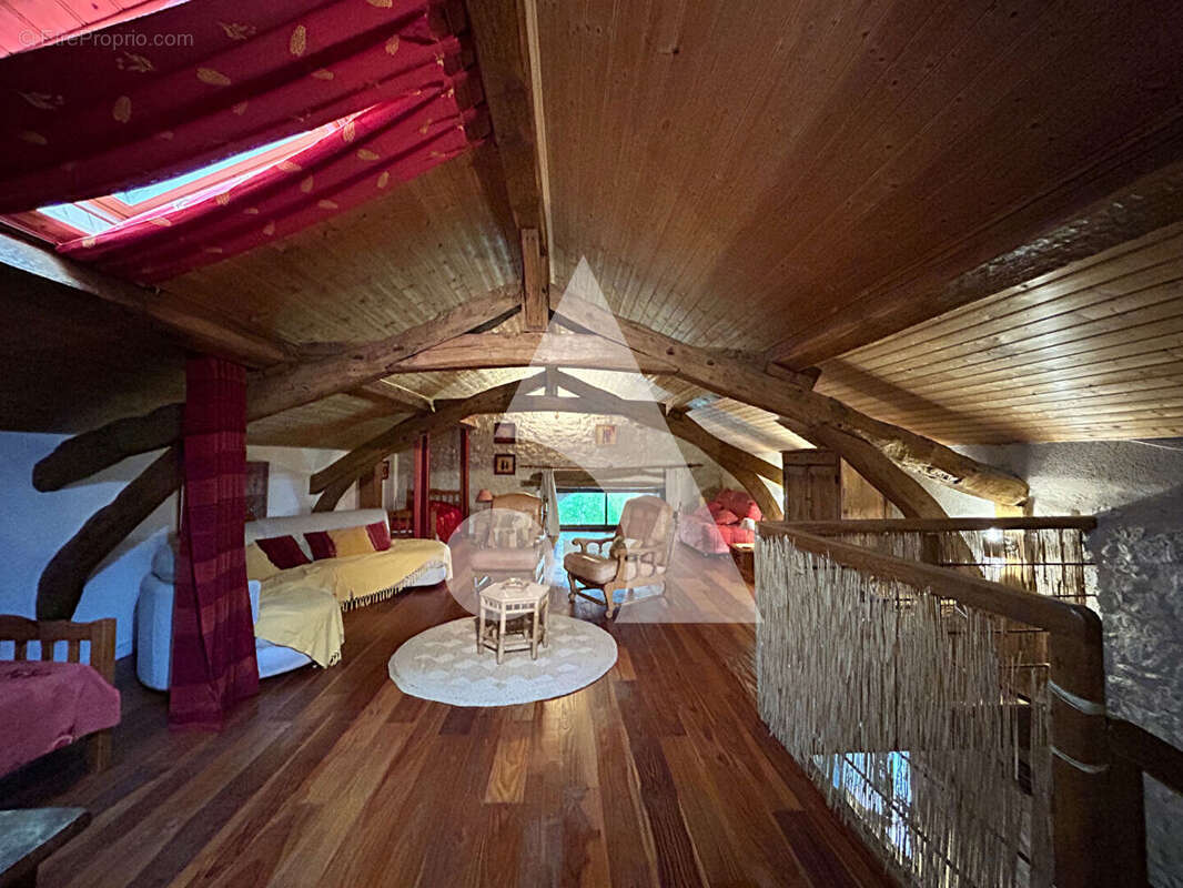 Maison à SAINT-MATRE