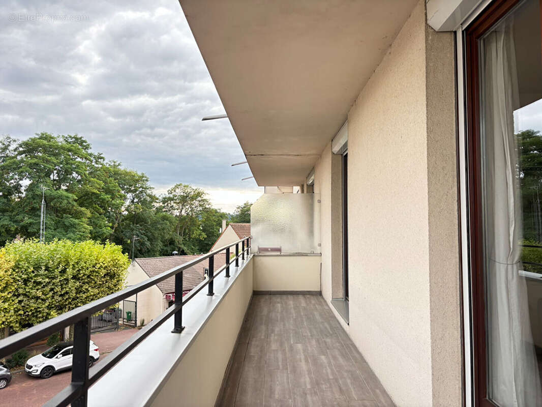 Appartement à SAINT-GRATIEN