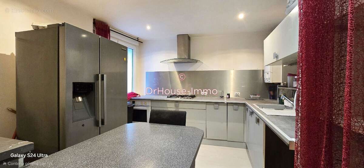 Appartement 92 m² à Firminy  - photo 2