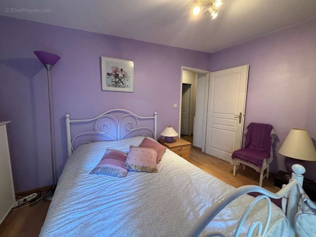 Maison à MONTELIMAR