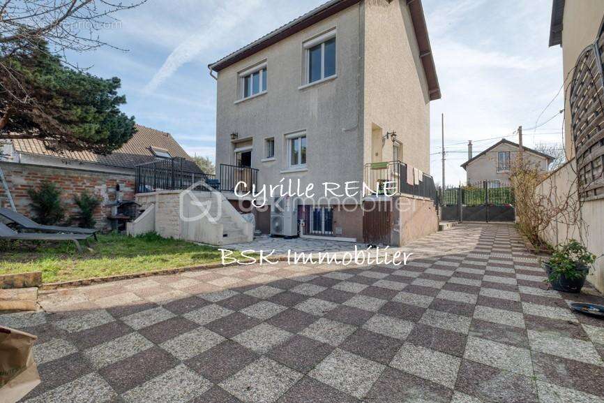 Maison à BONDY