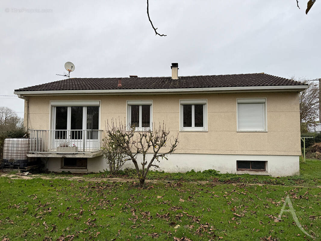 Maison à AMFREVILLE