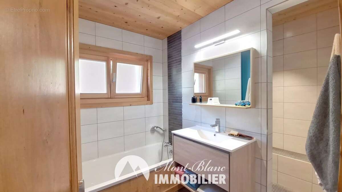 À proximité de Sallanches – Grande maison familiale avec piscine et possibilité d'appartement indépendant - photo 17