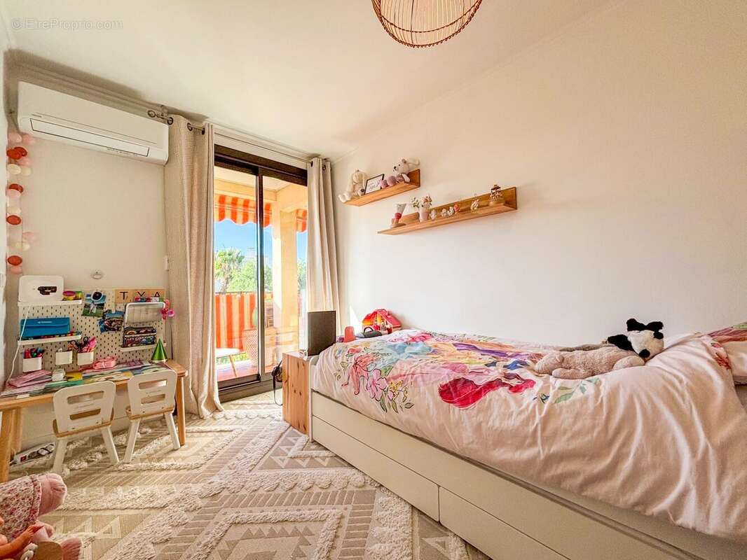 Appartement à CAGNES-SUR-MER