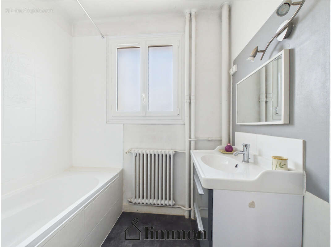Appartement à LYON-9E
