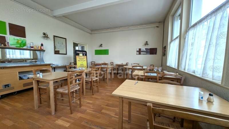 Fonds de commerce hôtel-restaurant à vendre ECOUCHE-LES-VALLEES (61) - photo 5