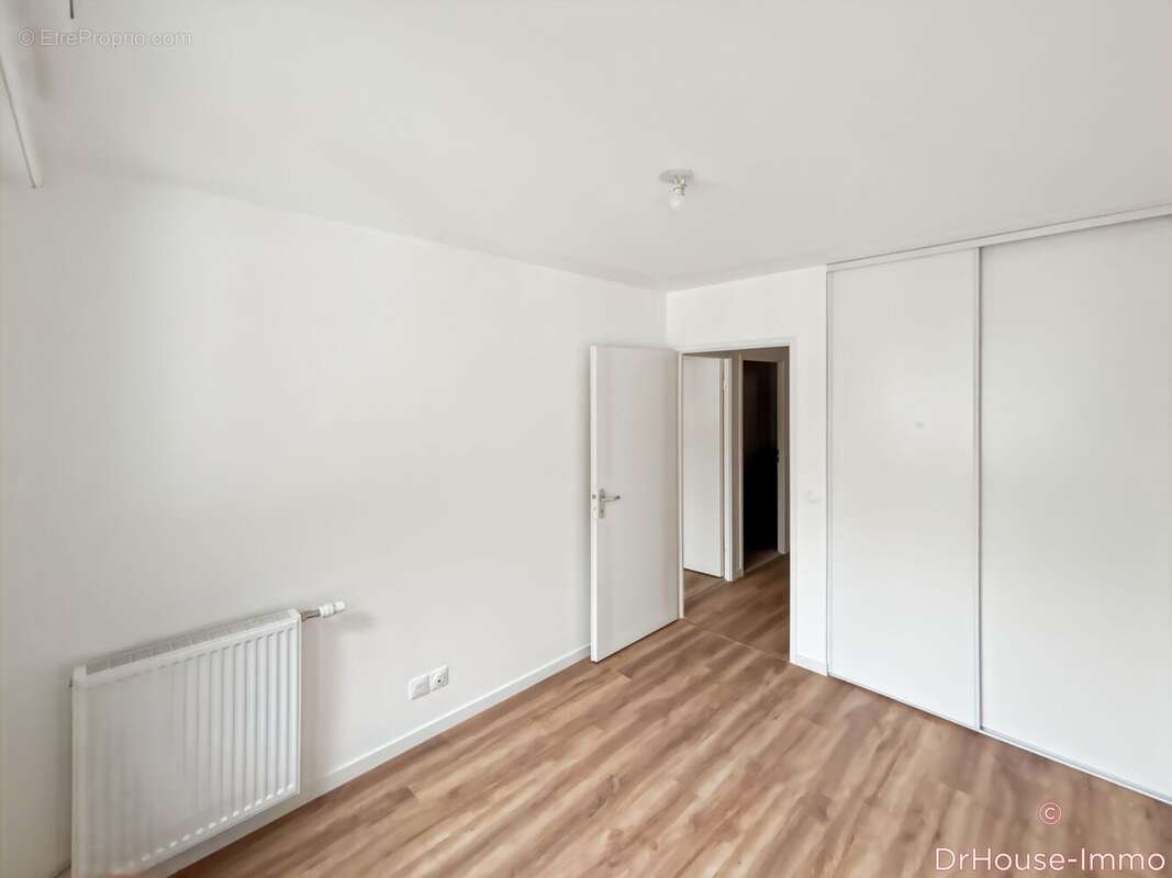 Appartement 62 m² à Merignac  - photo 29