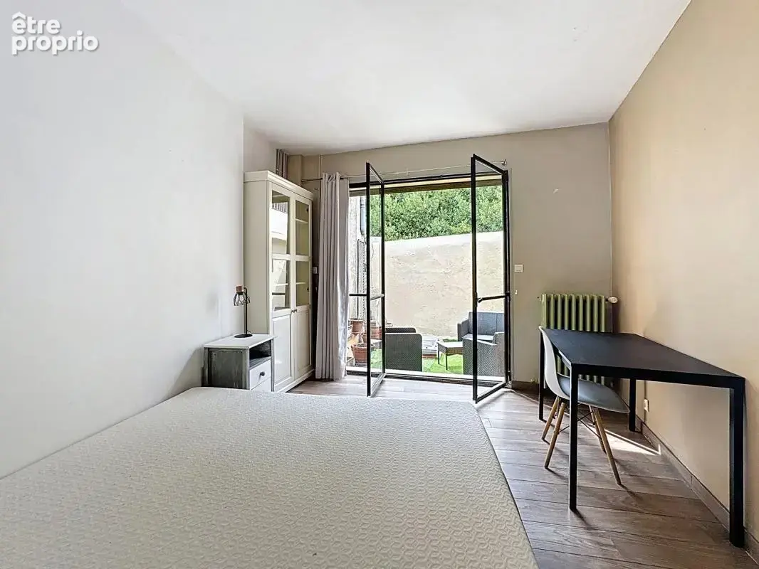 Avignon Intra-muros. Maison de ville 6 pièces 123m² garage - photo 10