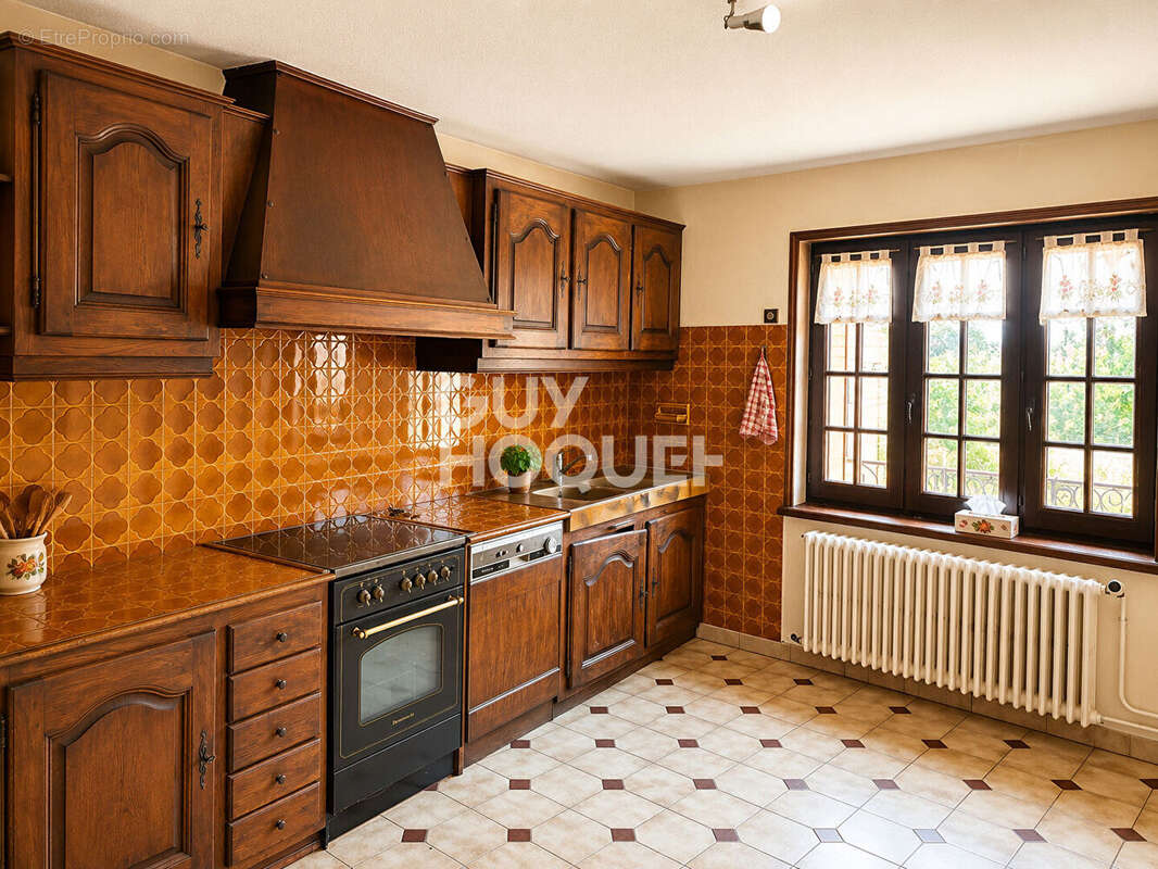 Maison à RILLIEUX-LA-PAPE