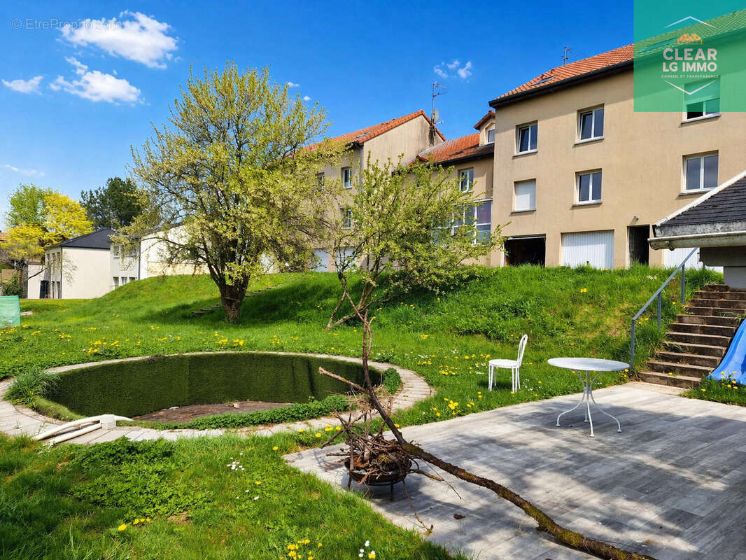 Appartement à ROUSSY-LE-VILLAGE