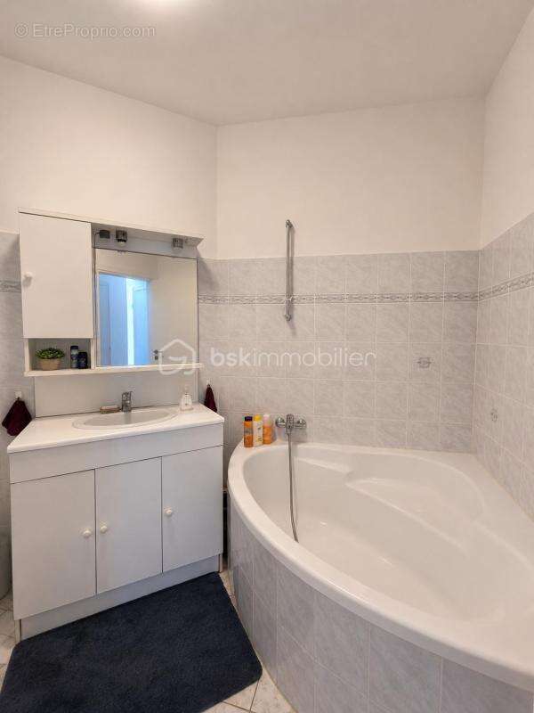 Appartement à CARHAIX-PLOUGUER