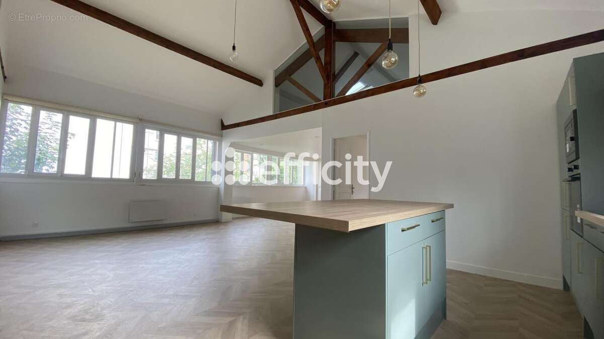 Appartement à MONTREUIL