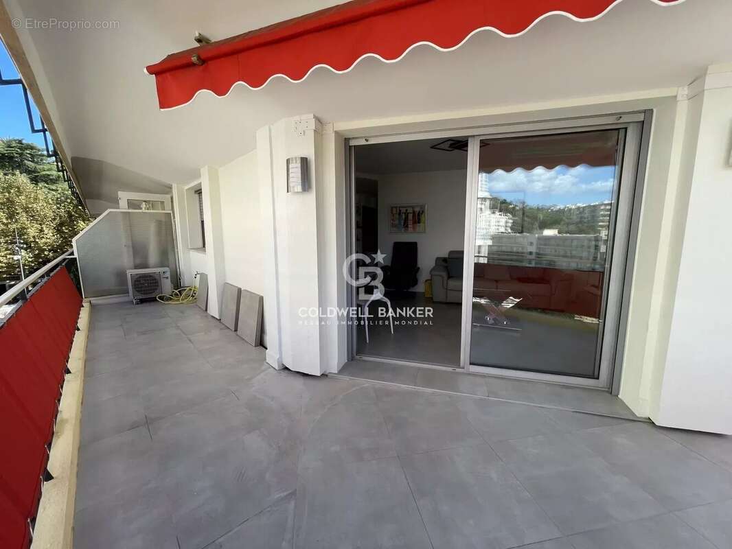 Appartement à CANNES