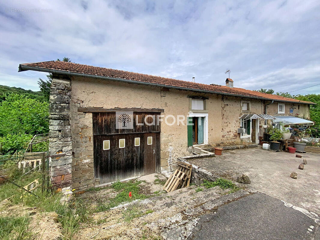 Maison à BLEURVILLE