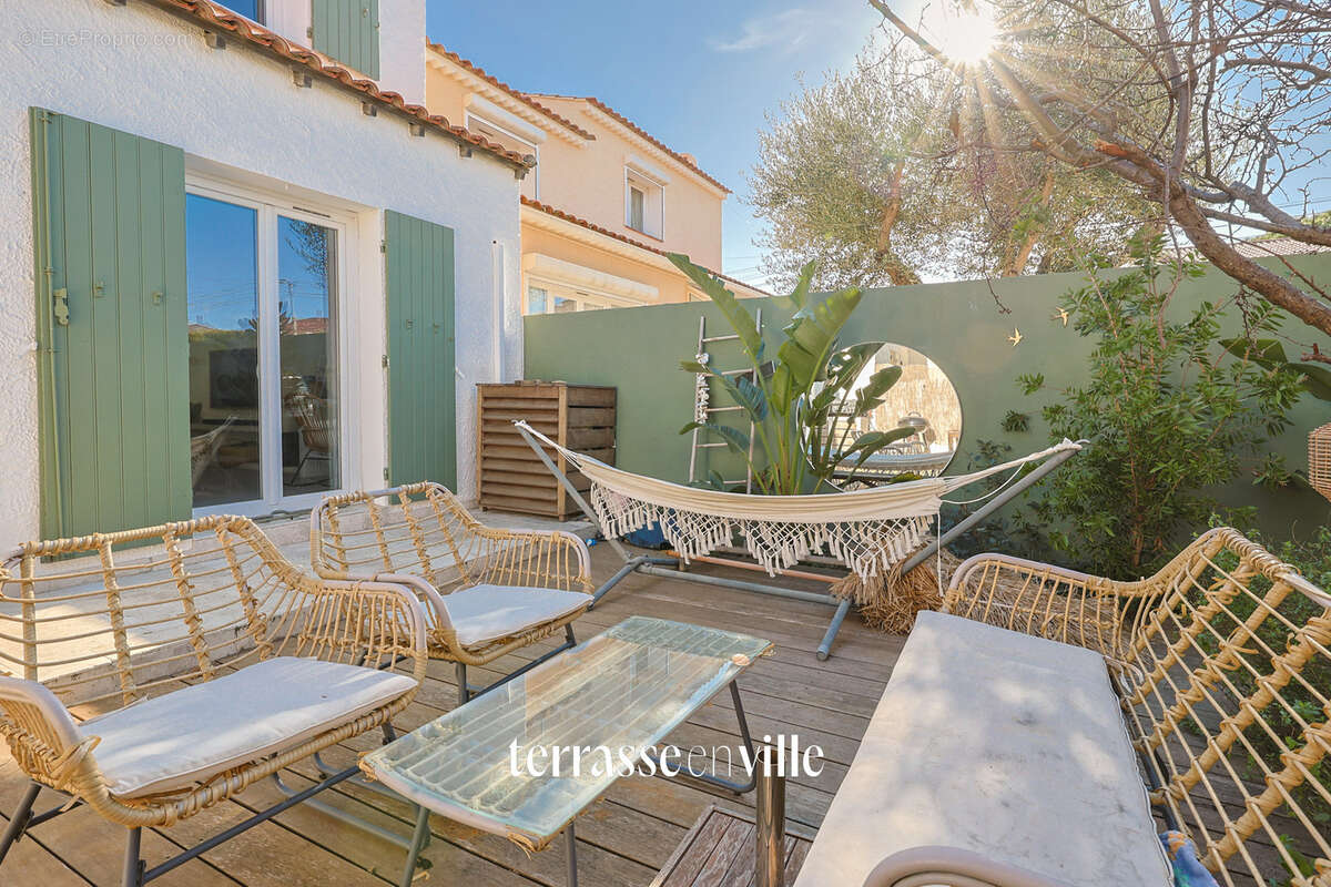 Maison à SIX-FOURS-LES-PLAGES