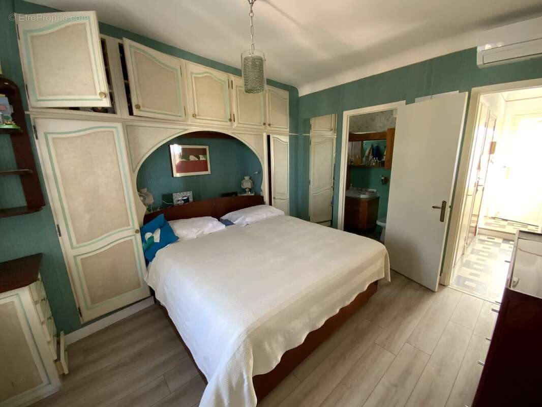 Appartement à MENTON