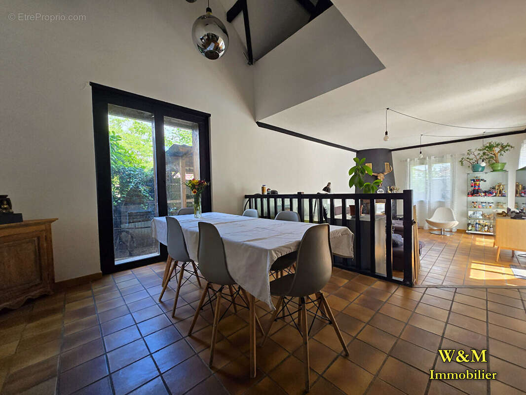 Maison à RIS-ORANGIS