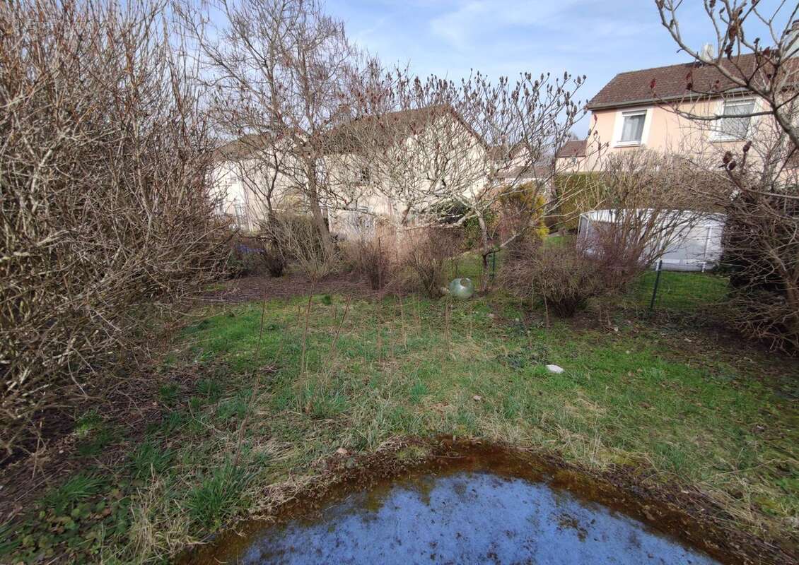 Maison à SAINT-SAUVEUR