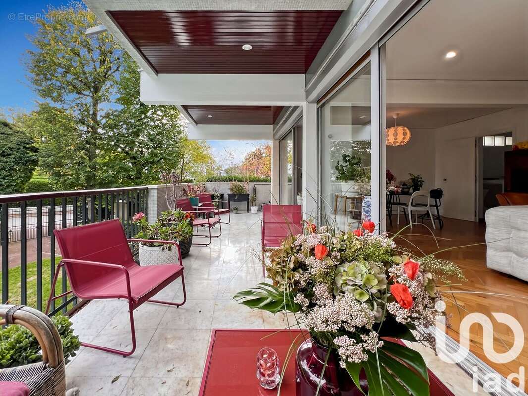 Photo 3 - Appartement à LA CELLE-SAINT-CLOUD