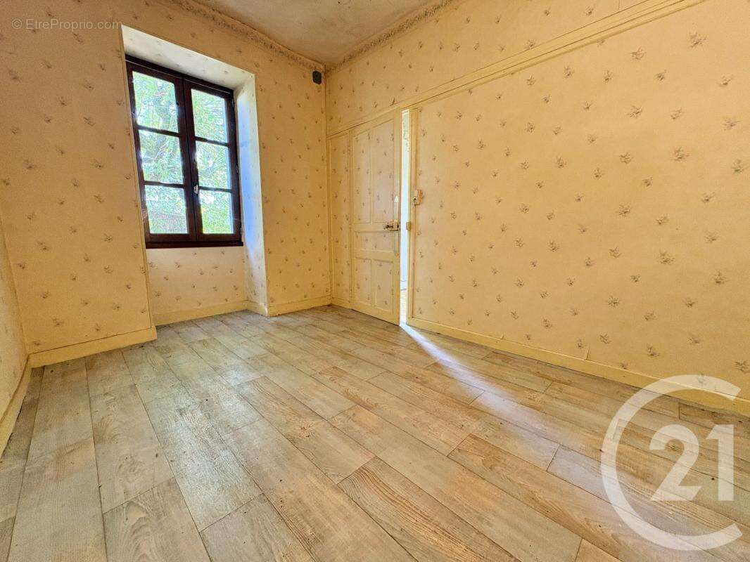 Maison 90 m² à Peyrat-De-Bellac  - photo 12