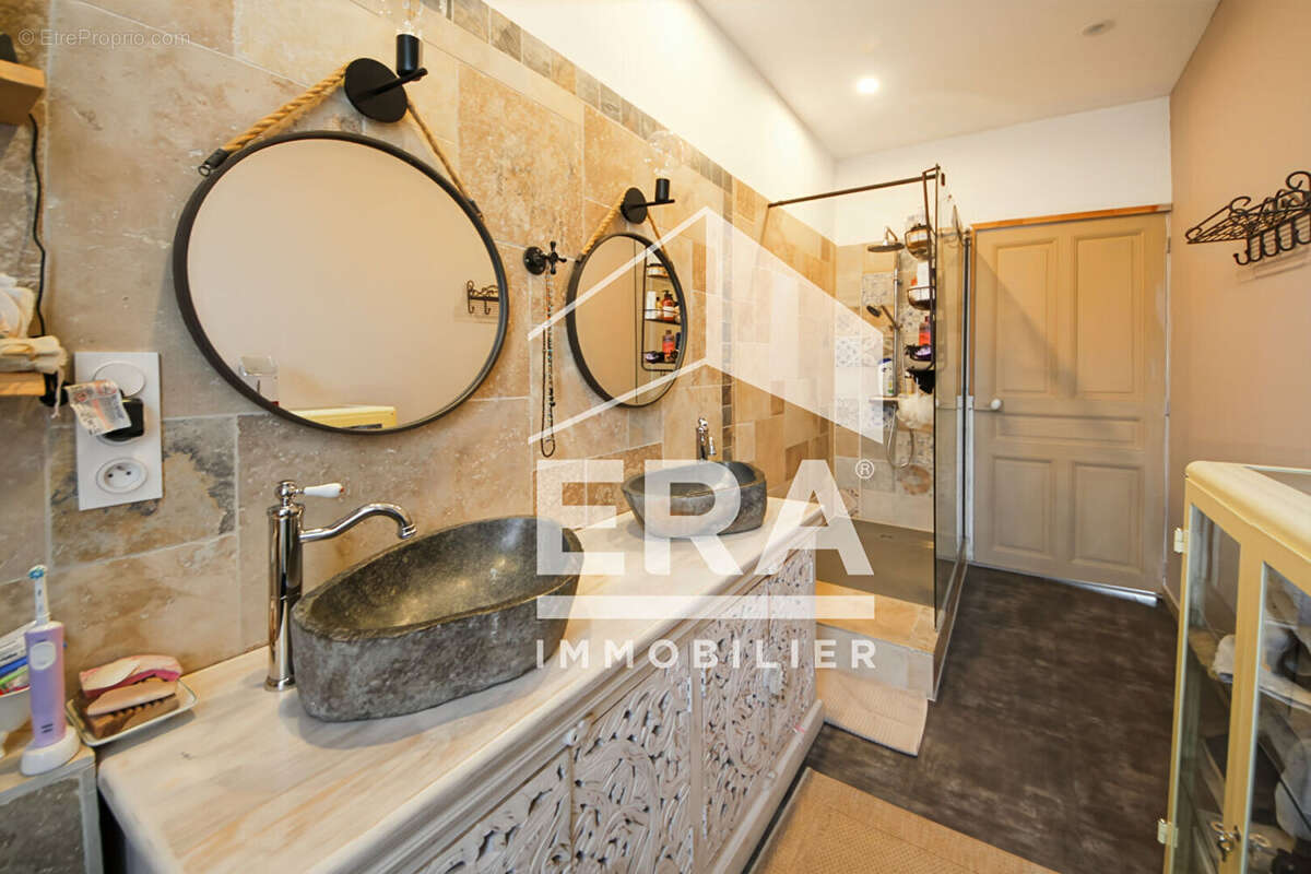 Maison à CHATEAURENARD