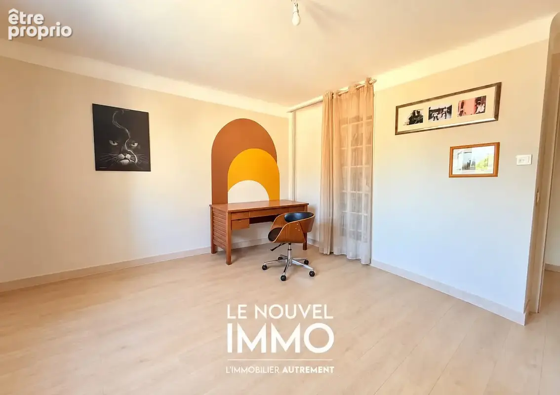 Maison 6 pièces 160 m² à vendre à Rognac (13340) - photo 9