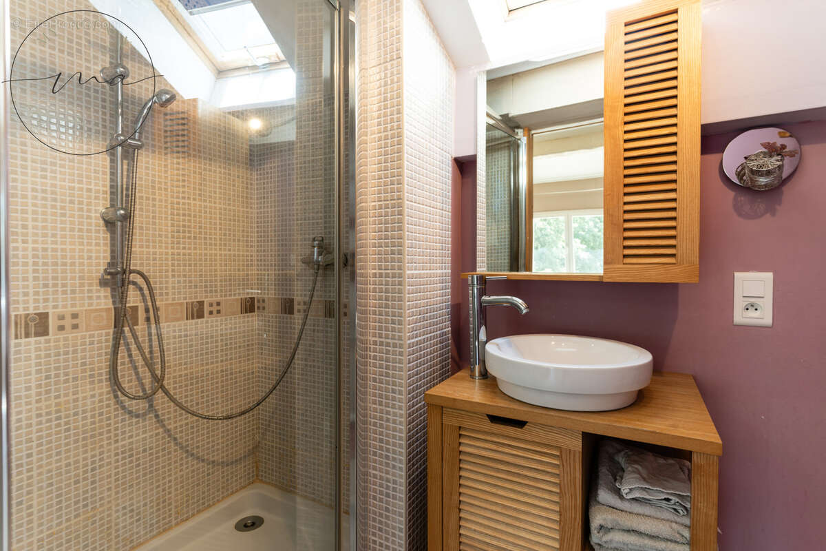 Lignan-sur-Orb   Maison de caractère 215 m2, 5 chambres, piscine, terrain 983 m2 - photo 71