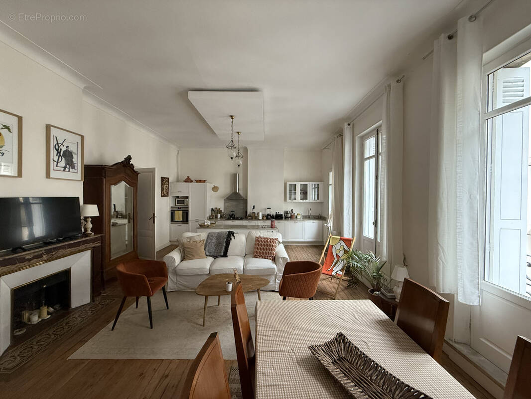 Appartement à BORDEAUX