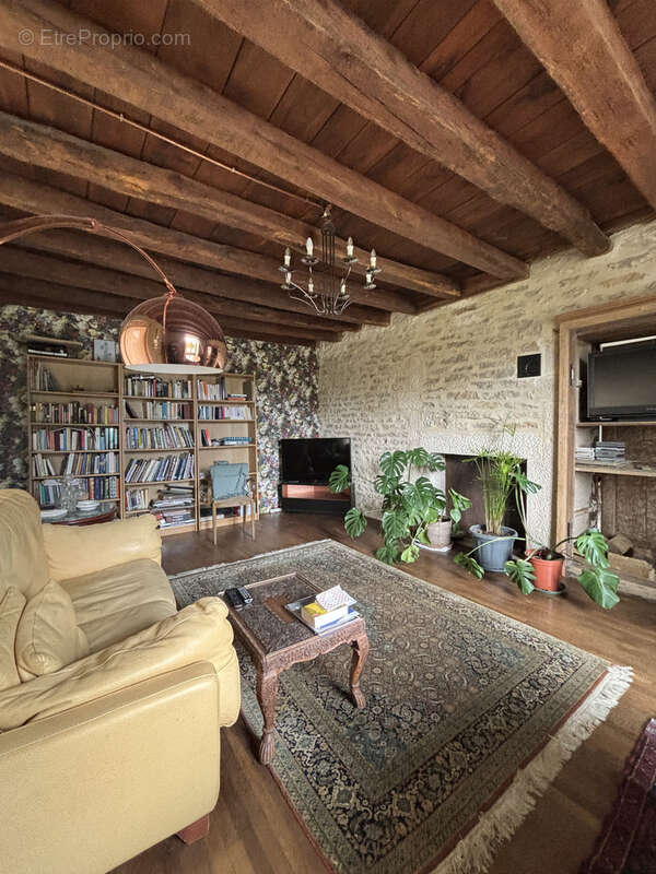 Maison à QUEMIGNY-SUR-SEINE