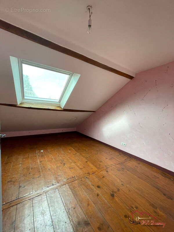 Maison 145 m² à Ceaulmont  - photo 9