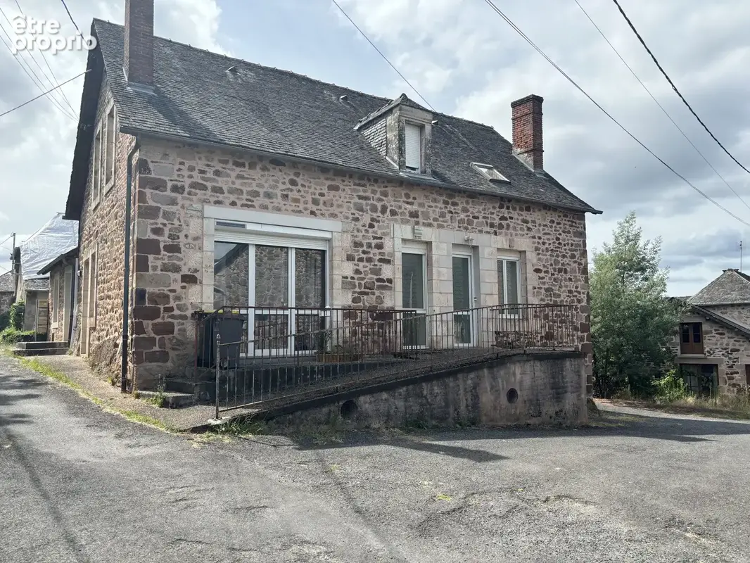 Photo Maison à Saint-Solve au prix de 123 000€