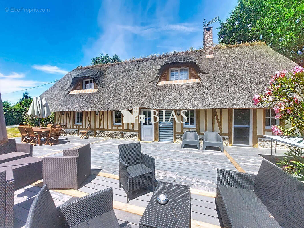 Maison 65 m² à Saint-Pierre-Des-Ifs  - photo 5