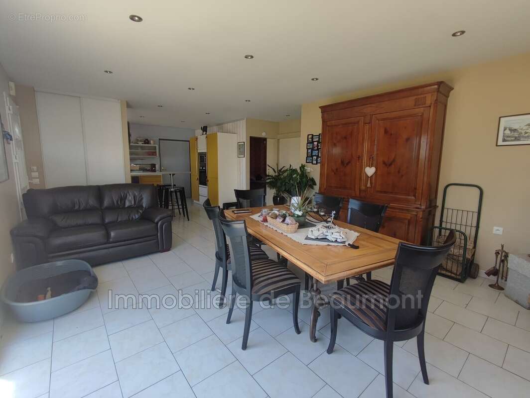 Maison à LE NEUBOURG