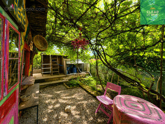 Maisonavec jardin et piscine - photo 10