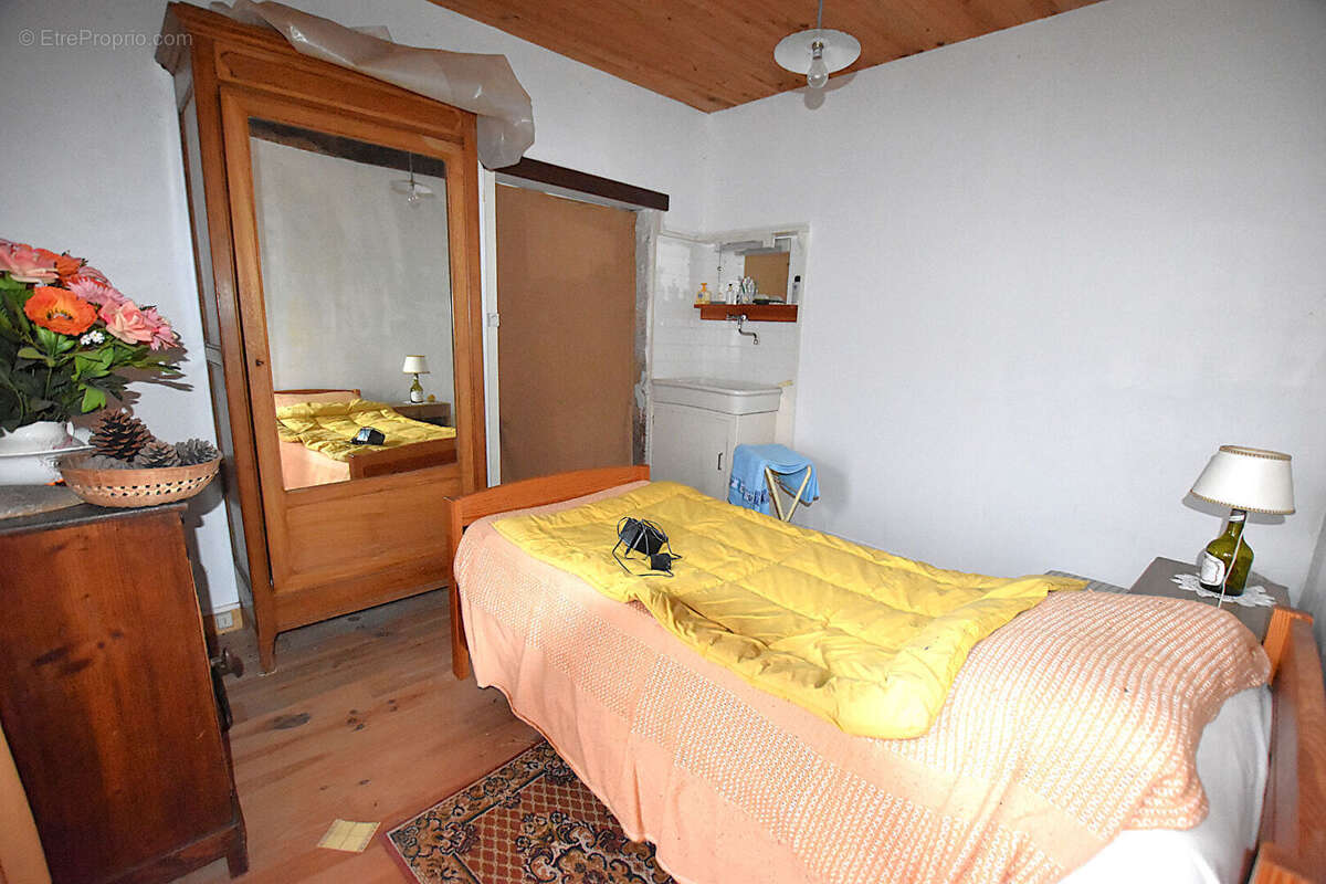 Maison à ARFEUILLES