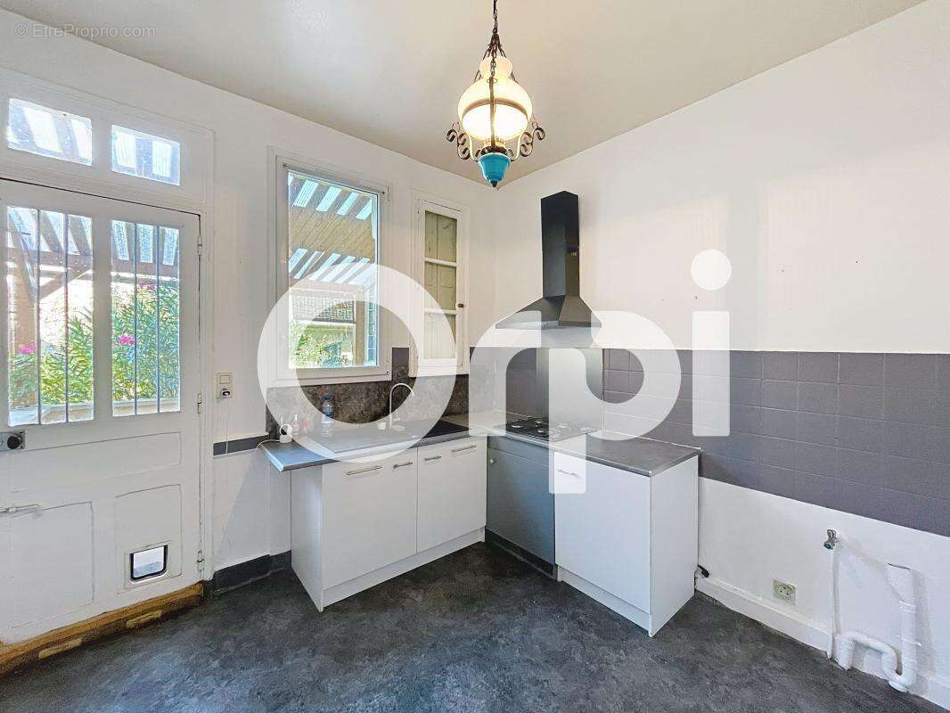 Maison à BRIVE-LA-GAILLARDE