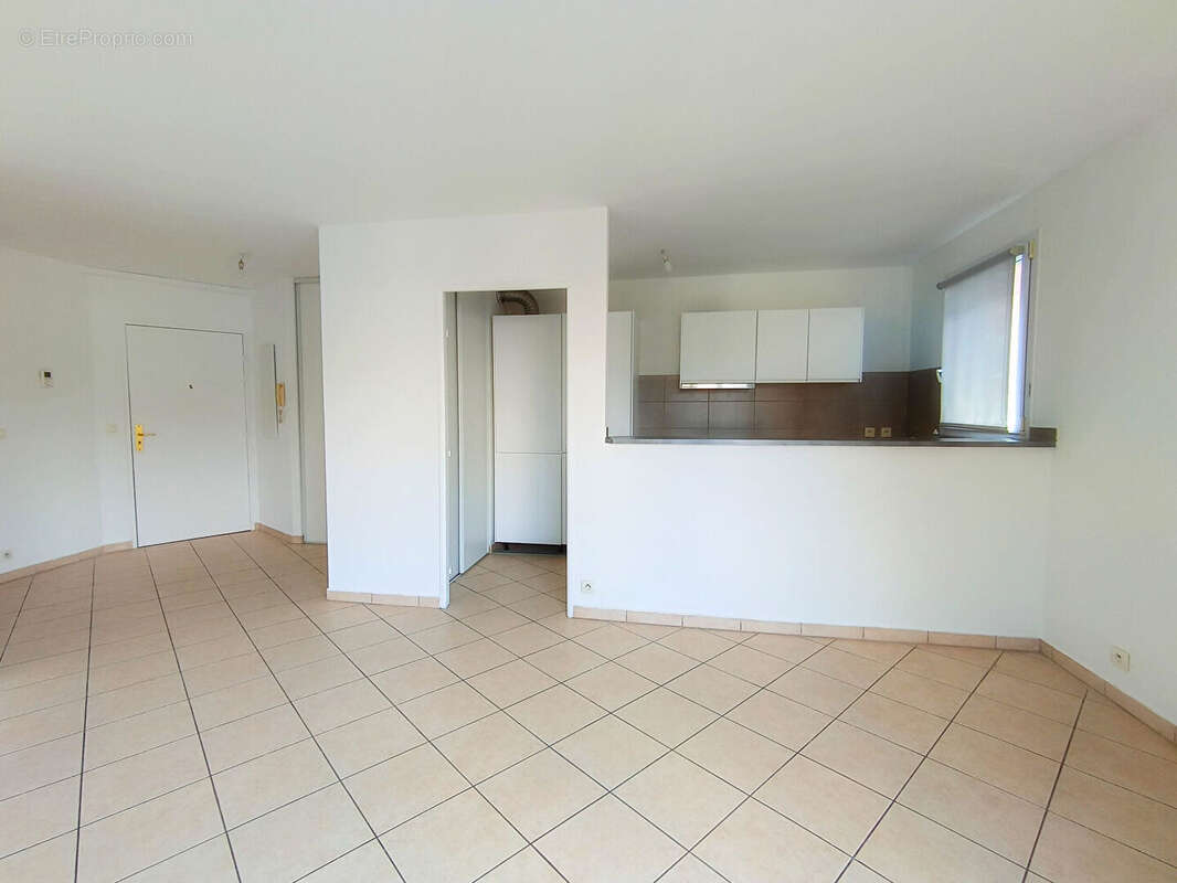 Appartement centre Alfortville 3 pièce(s) 62.23 m2 refait à neuf DPE C - photo 7